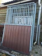 Tussenwand kort en voorwand met schuifdeur, Dieren en Toebehoren, Stalling en Weidegang