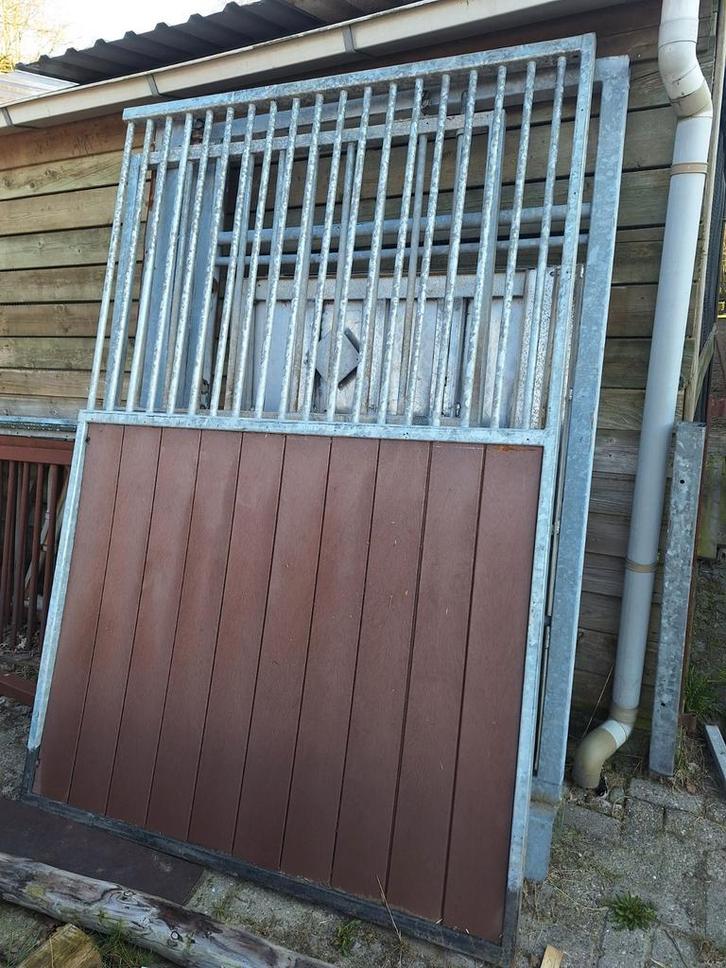 Tussenwand kort en voorwand zonder deur, Dieren en Toebehoren, Stalling en Weidegang