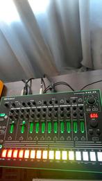 TR-8 (inclusief 7x7 expansie), Muziek en Instrumenten, Drumcomputers, Ophalen, Zo goed als nieuw, Roland