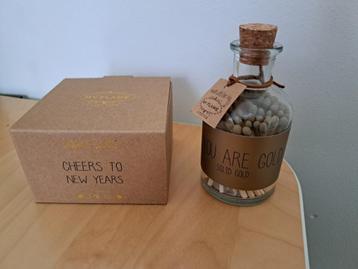 Oud & nieuw themakaars met bijbehorende luciferpot, nieuw beschikbaar voor biedingen