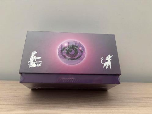 Radiant Energy Gift Box Psychic Espeon / Sylveon chinese, Hobby en Vrije tijd, Verzamelkaartspellen | Pokémon, Ophalen of Verzenden