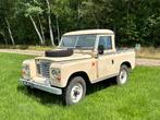 Land Rover 88 Benzine Overdrive APK Vrij Belasting Vrij, Auto's, Land Rover, Zwart, 4 cilinders, 2000 kg, Beige