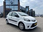 Toyota Aygo 1.0 VVT-i Comfort 5deurs Airco NAP APK, Euro 5, Gebruikt, 4 stoelen, Origineel Nederlands