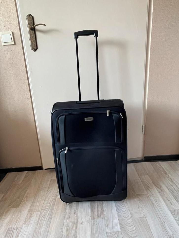 Koffer / Reistas Maat M - Titan, Sieraden, Tassen en Uiterlijk, Koffers, Zo goed als nieuw, Zacht kunststof, 50 tot 60 cm, 35 tot 45 cm