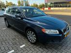 Volvo V70 T4 Luxury Edition 2012 224.000 km, Auto's, Voorwielaandrijving, 1596 cc, 15 km/l, 4 cilinders