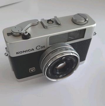 Konica C35 compact kleinbeeldcamera beschikbaar voor biedingen