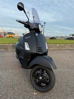 Vespa GTS 300 motorscooter Notte 300cc, Fietsen en Brommers, Scooters | Vespa, Ophalen, Overige modellen, Zo goed als nieuw, Benzine