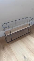 Rekje om aan de muur op te hangen, Huis en Inrichting, Woonaccessoires | Krantenbakken en Lectuurbakken, Ophalen, Zo goed als nieuw