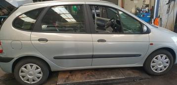RENAULT MÉGANE SENIC PORTIEREN RV+RA  BJ 99 TOT 2003 beschikbaar voor biedingen