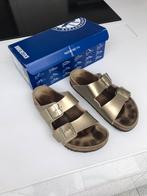 Birkenstock maat 39 goud kleur zeer mooi, Ophalen, Zo goed als nieuw, Slippers