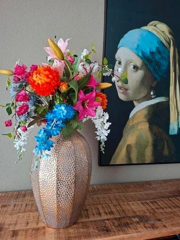 Boeket Kunstbloemen compleet  beschikbaar voor biedingen