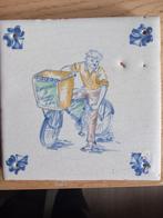 Oude tegel van jongen met bakfiets, Antiek en Kunst, Ophalen of Verzenden