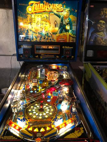 Williams funhouse flipperkast wpc fh beschikbaar voor biedingen