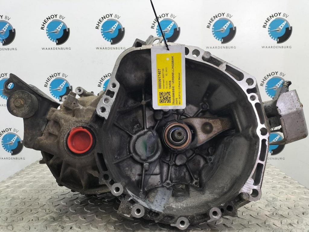 TOYOTA YARIS 1.3 VVT-I S-LINE  TRANSMISSIE / VERSNELLINGSBAK, Auto-onderdelen, Ophalen of Verzenden, Gebruikt, Stiba lid