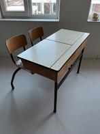 Retro oude schoolstoel, tafel, klepbank, Ophalen
