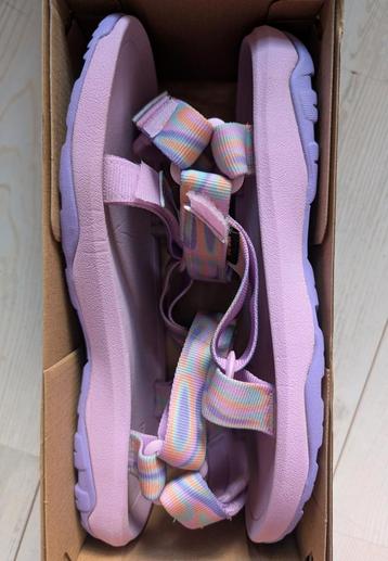 Teva hurricane XLT 2 groovy maat 40 beschikbaar voor biedingen