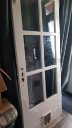 Houten buitendeur met kattenluik, Ophalen of Verzenden, Gebruikt, Buitendeur, 200 tot 215 cm