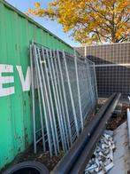 Bouwhekken + voeten, Tuin en Terras, Ophalen, Zo goed als nieuw, IJzer