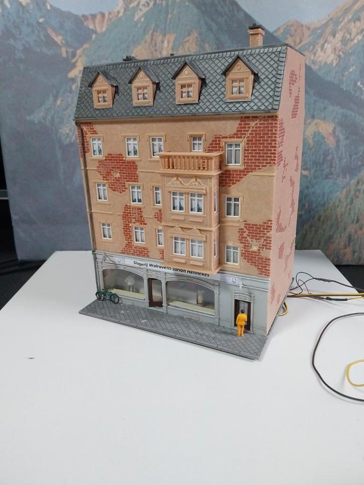 Pola, stadspand met slagerij., Hobby en Vrije tijd, Modeltreinen | H0, Gebruikt, Brug, Tunnel of Gebouw, Gelijkstroom of Wisselstroom
