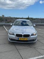 BMW 5-Serie 3.0 I 523i AUT 2011, Auto's, Achterwielaandrijving, 1800 kg, Beige, 2996 cc