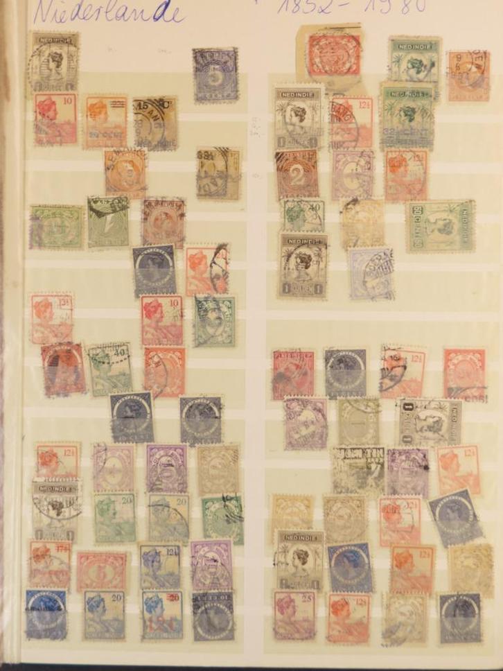 NED.INDIË - leuk kavel met veel zegels - (K086), Postzegels en Munten, Postzegels | Volle albums en Verzamelingen, Buitenland