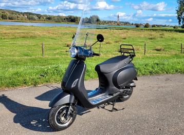 Turbho RL-50 Snor scooter Mat Zwart 2014 Blauw Kenteken beschikbaar voor biedingen