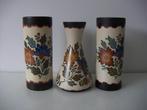 3 x Flora Gouda plateel keramiek vazen jr.1955-1960., Antiek en Kunst, Ophalen of Verzenden