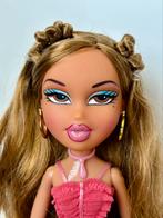 Bratz Funk ‘N Glow Yasmin, Verzamelen, Poppen, Verzenden, Zo goed als nieuw, Pop