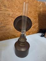 Oude antieke olielamp, Ophalen