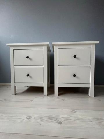 2x IKEA Hemnes Nachtkastjes - wit beschikbaar voor biedingen
