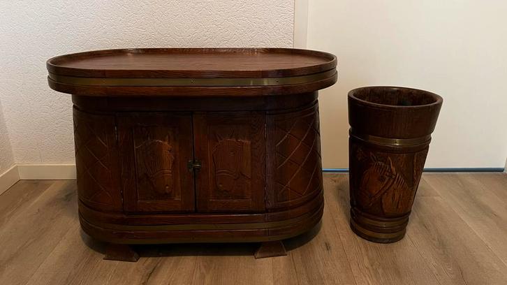 Oude drankkast met paraplubak, Huis en Inrichting, Kasten | Dressoirs, Gebruikt, 50 tot 100 cm, 25 tot 50 cm, Met deur(en), Eikenhout