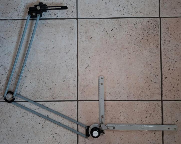 Tekentafel Arm / tekenmachine Nestler, Hobby en Vrije tijd, Tekenen, Gebruikt, Overige typen, Ophalen of Verzenden