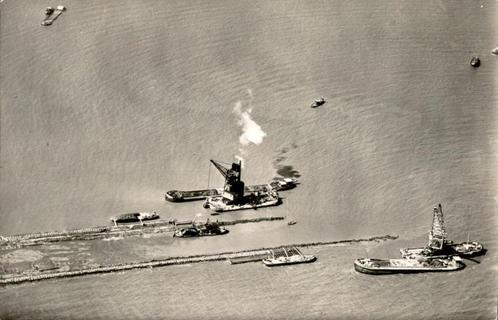 oostelijk Flevoland KLM Luchtfoto, Verzamelen, Ansichtkaarten | Nederland, Ongelopen, Flevoland, Verzenden
