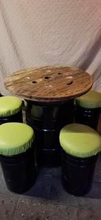 Olievat statafel met 5 krukken, Ophalen, Gebruikt, Zwart, Industrieel