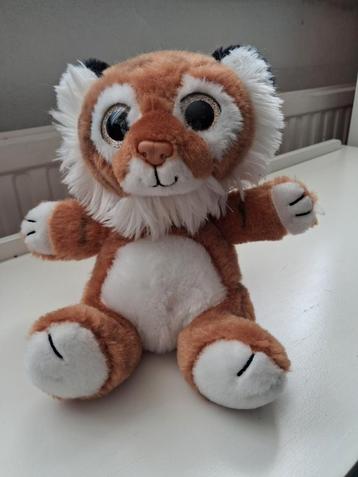 Leeuw knuffel met gouden glitteroogjes beschikbaar voor biedingen