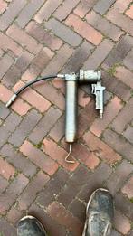 Vetspuit pressol, Ophalen