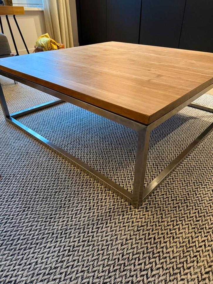 Behandelde houten salontafel 1x1 meter, Huis en Inrichting, Tafels | Salontafels, Gebruikt, Minder dan 50 cm, 100 tot 150 cm, 50 tot 100 cm