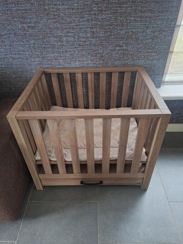 Baby box beschikbaar voor biedingen