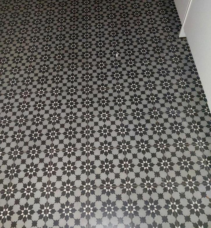 Portugese cementtegels Gris 19, 2 dozen, Huis en Inrichting, Overige Huis en Inrichting, Nieuw, Ophalen