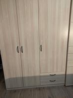 Ruime Kledingkast met Deuren en Lades, Huis en Inrichting, Kasten | Kledingkasten, Ophalen, Gebruikt, 100 tot 150 cm, Modern