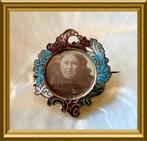 Antieke foto broche, medaillon, Sieraden, Tassen en Uiterlijk, Antieke sieraden, Ophalen of Verzenden, Overige materialen, Broche