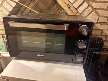 Tristar heteluchtoven 19L 800 watt beschikbaar voor biedingen