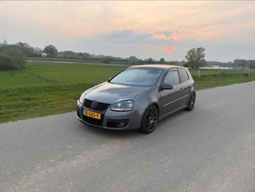 Volkswagen Golf 2.0 GTI 147KW 3D AUT 2005 Grijs beschikbaar voor biedingen