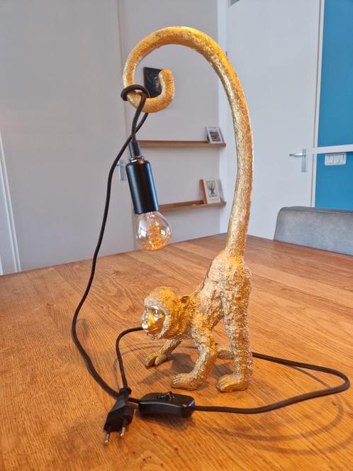 Gouden Aap Lamp - Kwantum, Huis en Inrichting, Lampen | Vloerlampen, Zo goed als nieuw, Minder dan 100 cm, Kunststof, Metaal, Ophalen of Verzenden
