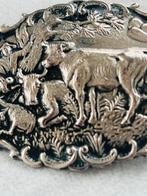 Oude Broche met Koeien Voorstelling, Overige materialen, 4 tot 7 cm, Gebruikt, Verzenden