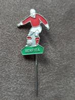 Speldje voetballer Benfica, Verzamelen, Speldjes, Pins en Buttons, Ophalen of Verzenden, Gebruikt
