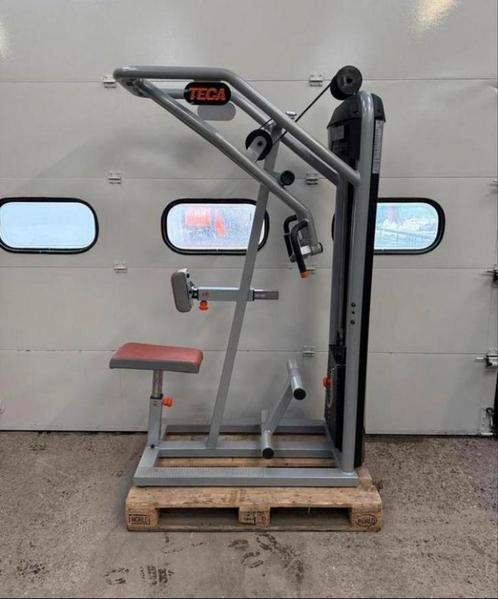 Teca 530 Covergent Rowing machine / high row / ruderturm, Sport en Fitness, Fitnessmaterialen, Gebruikt, Overige typen, Armen
