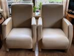 2 Fauteuils crème van kleur kunstleer, Ophalen, Zo goed als nieuw, Minder dan 75 cm, 50 tot 75 cm