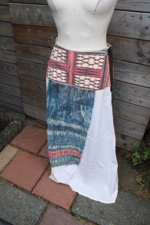 Rok creme/ kleur Save the Queen mt 29 (36) lang Vaste prijs, Kleding | Dames, Rokken, Zo goed als nieuw, Maat 36 (S), Overige kleuren