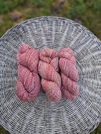 Prachtige strengen hand gesponnen wol, 770 meter, Ophalen of Verzenden, Nieuw, Breien of Haken, Wol of Garen